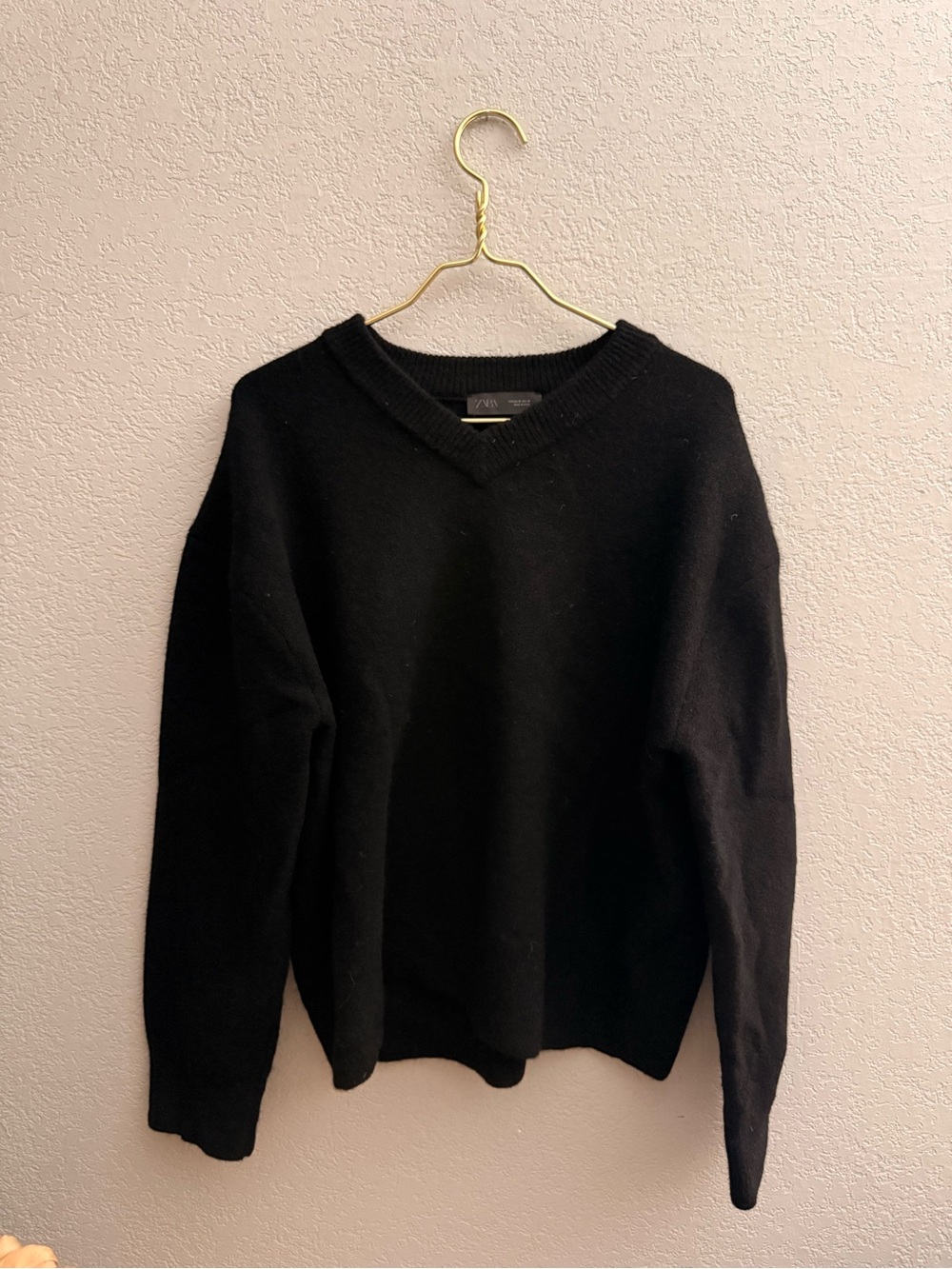 Zara Black V-Neck Sweater